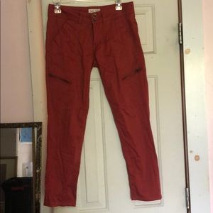 Never-worn jolt brand women’s pants